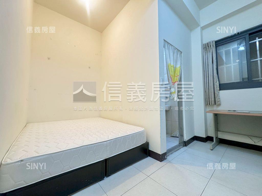 興大旁整棟加蓋電梯透套房屋室內格局與周邊環境