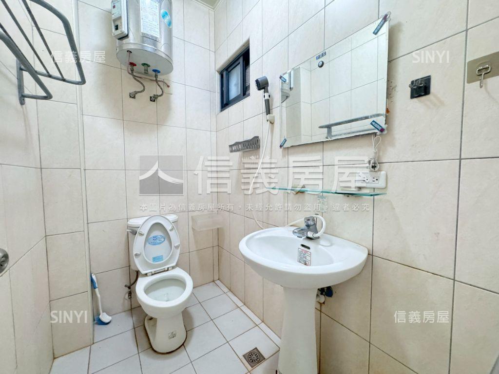 興大旁整棟加蓋電梯透套房屋室內格局與周邊環境