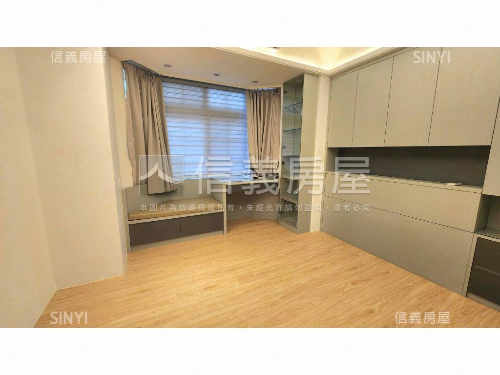 雲門松庭極美大三房坡平房屋室內格局與周邊環境