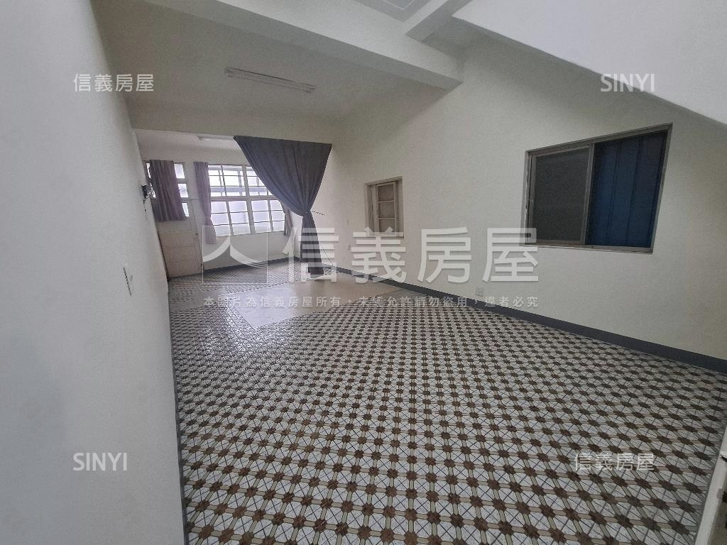 新堀江林森正路金透店房屋室內格局與周邊環境