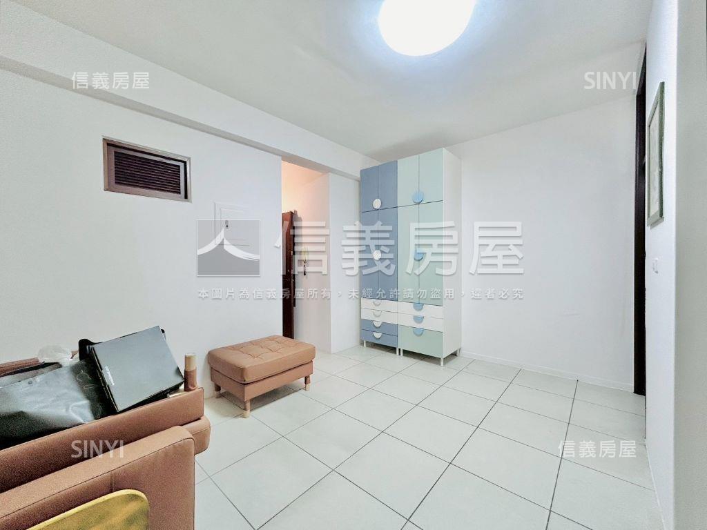 漂亮！正何厝街上美透天房屋室內格局與周邊環境