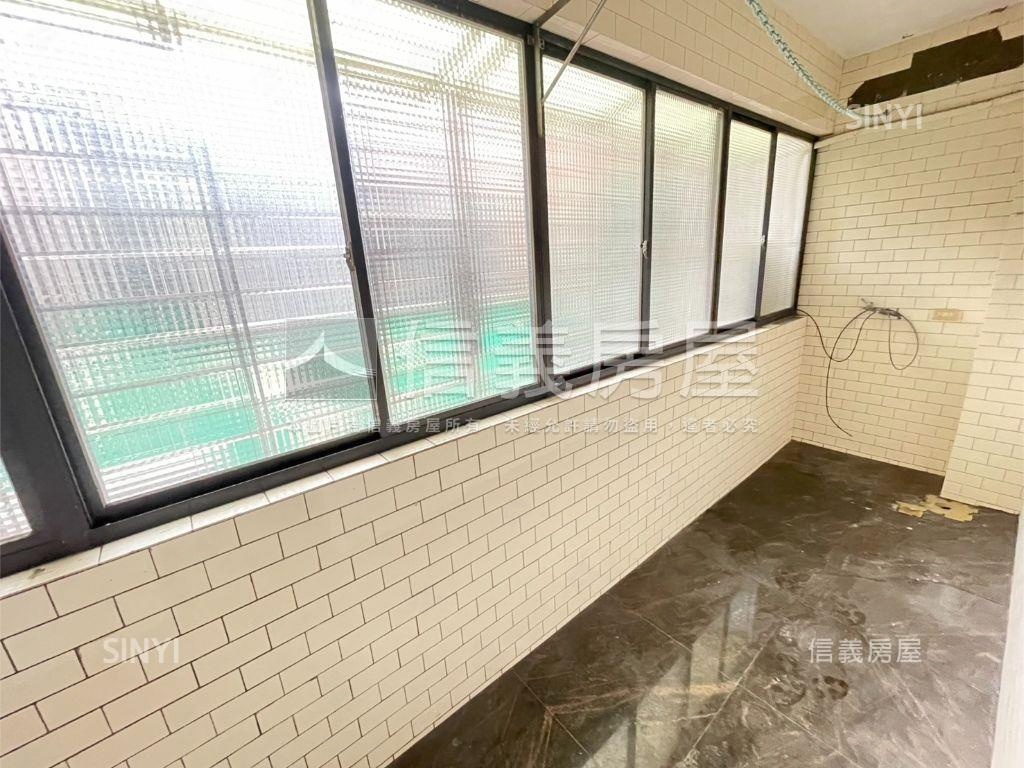 名仕園大器靜巷美廈房屋室內格局與周邊環境