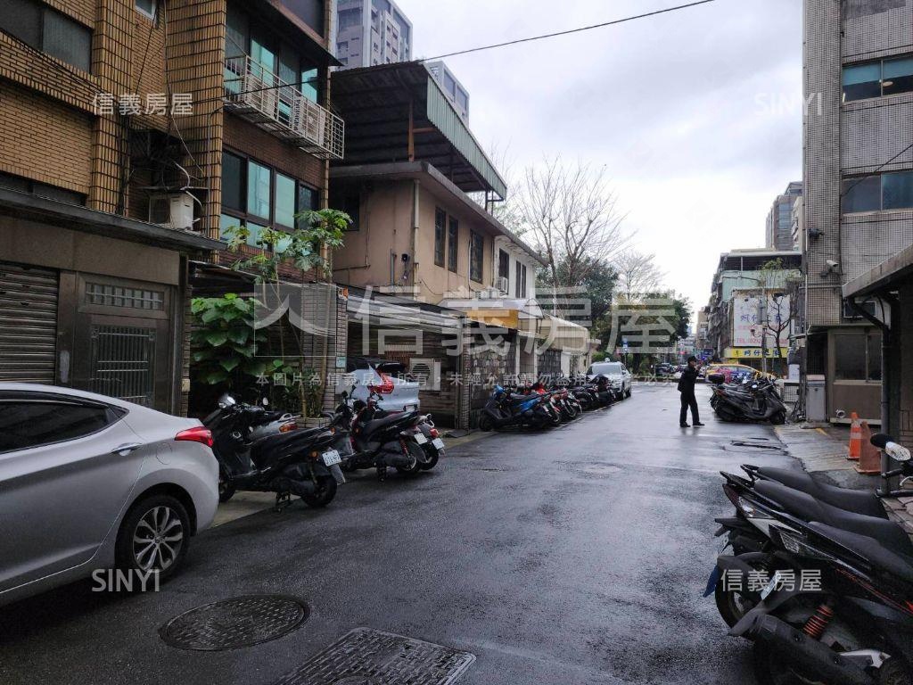 名仕園大器靜巷美廈房屋室內格局與周邊環境