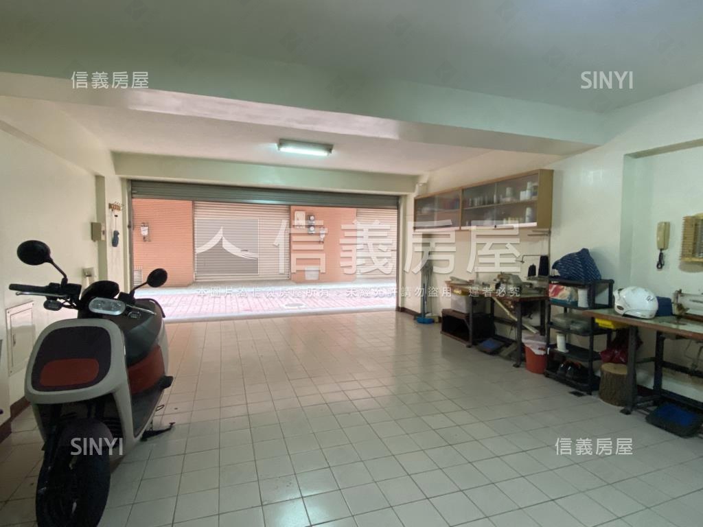 皇龍太學庭院自成景雙車墅房屋室內格局與周邊環境
