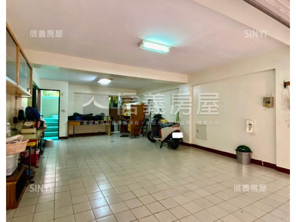 皇龍太學庭院自成景雙車墅房屋室內格局與周邊環境
