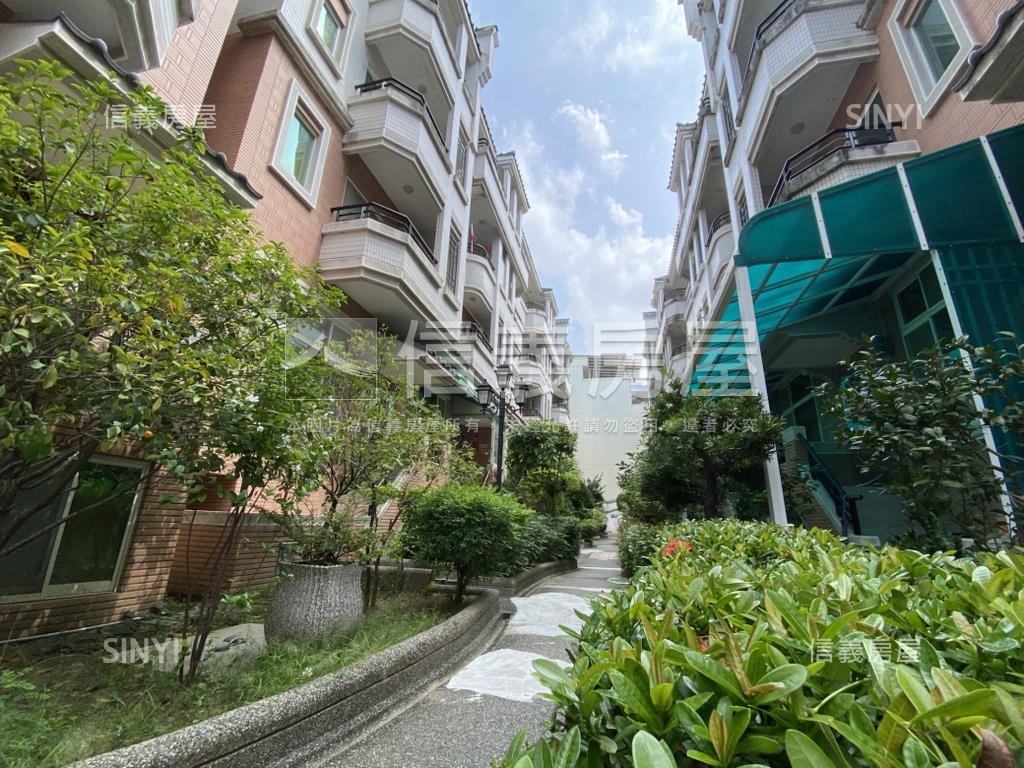 皇龍太學庭院自成景雙車墅房屋室內格局與周邊環境
