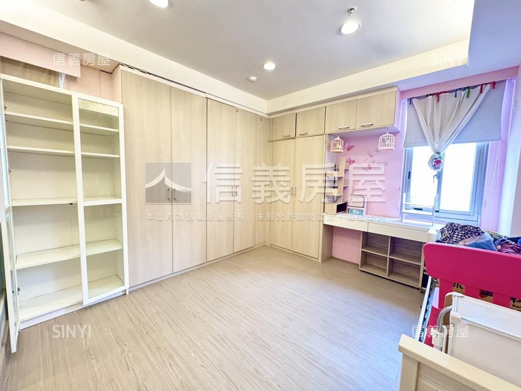 二期標準品麗都三房車位房屋室內格局與周邊環境