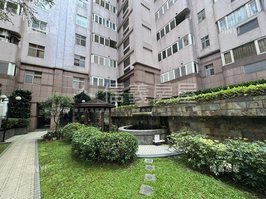 二期標準品麗都三房車位房屋室內格局與周邊環境
