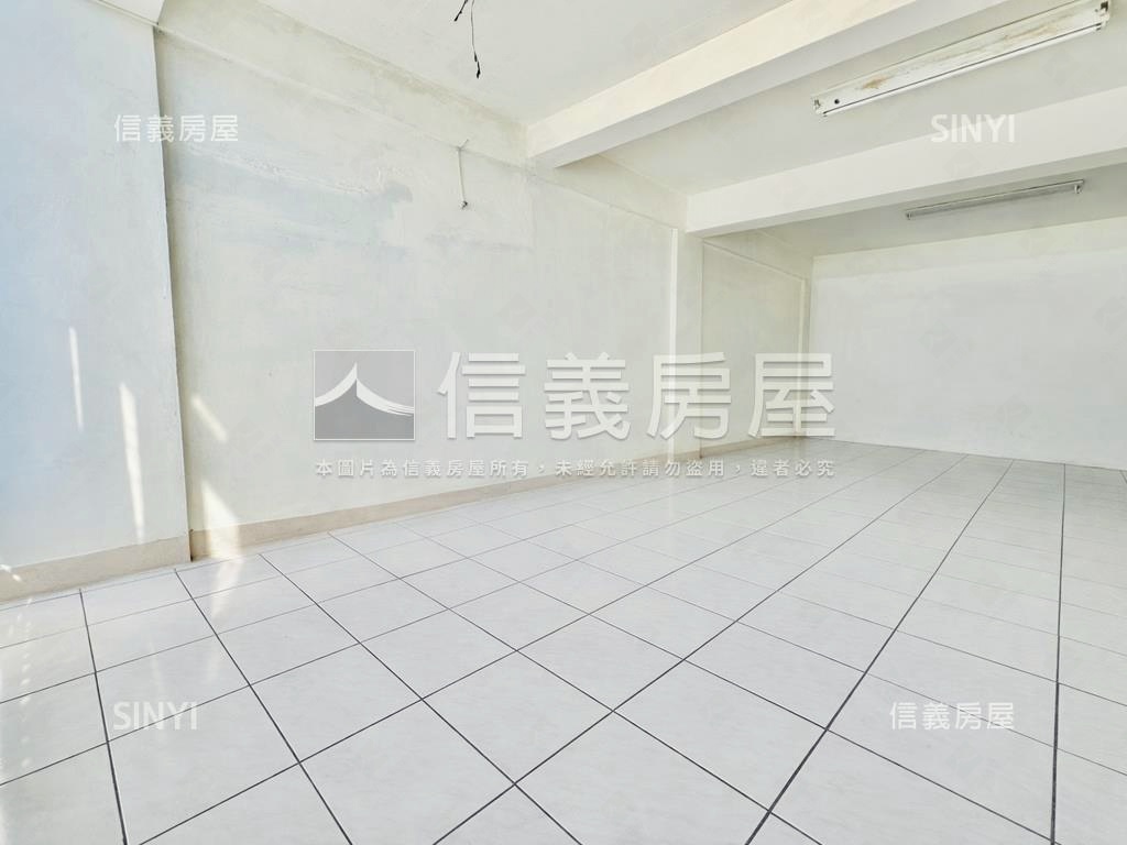 樹德約１２米路吃市透店房屋室內格局與周邊環境