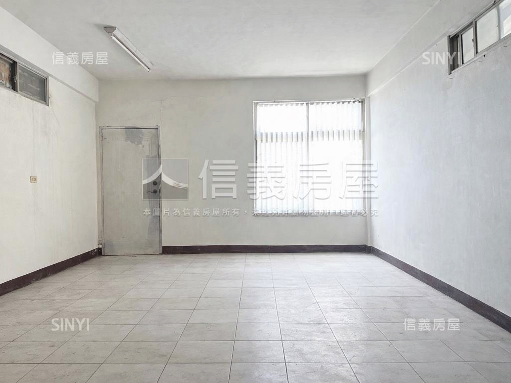 樹德約１２米路吃市透店房屋室內格局與周邊環境