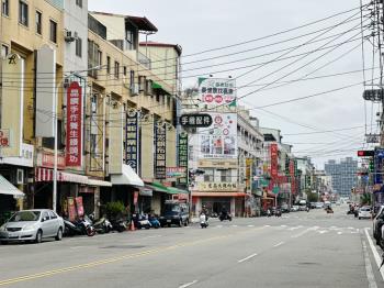 樹德約１２米路吃市透店