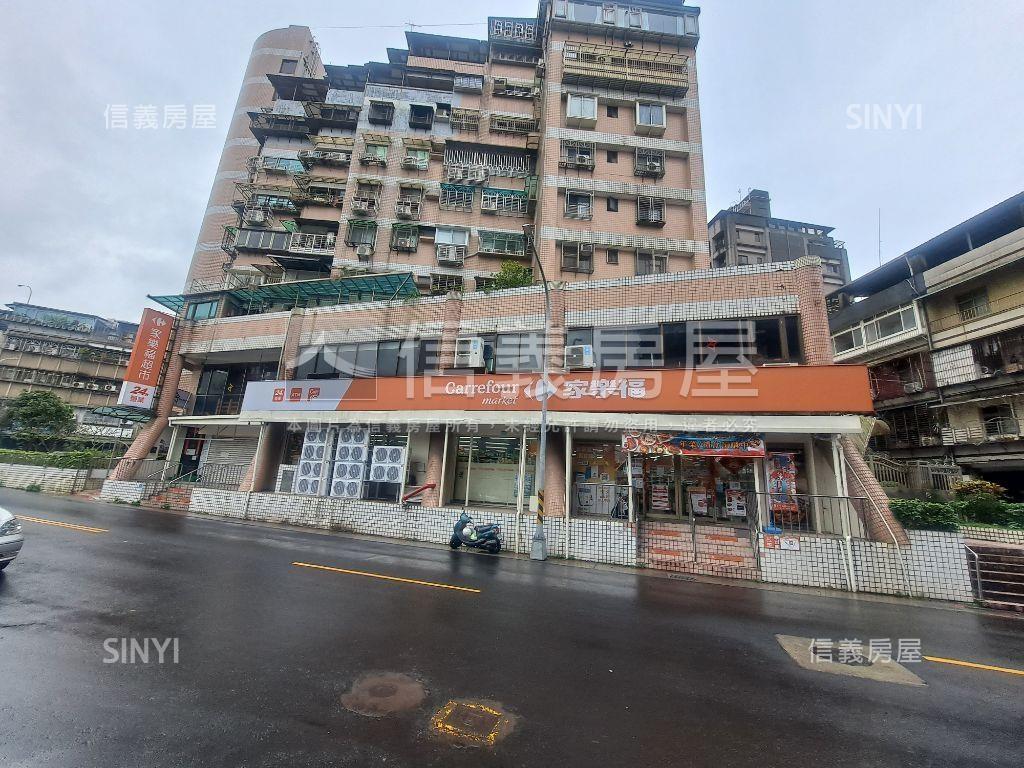 ＡＡ南港超市賣場金店房屋室內格局與周邊環境