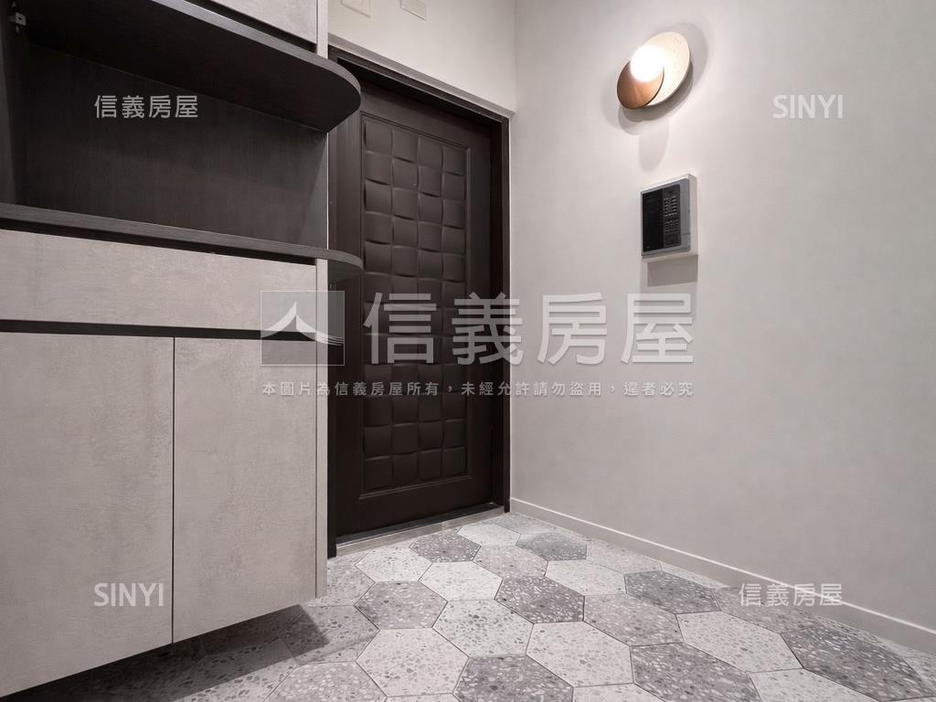 稀有米勒２房裝潢捷運宅房屋室內格局與周邊環境