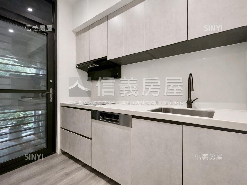 稀有米勒２房裝潢捷運宅房屋室內格局與周邊環境