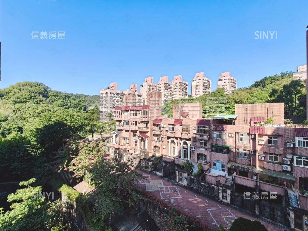 ★林茵大道三房車位★房屋室內格局與周邊環境