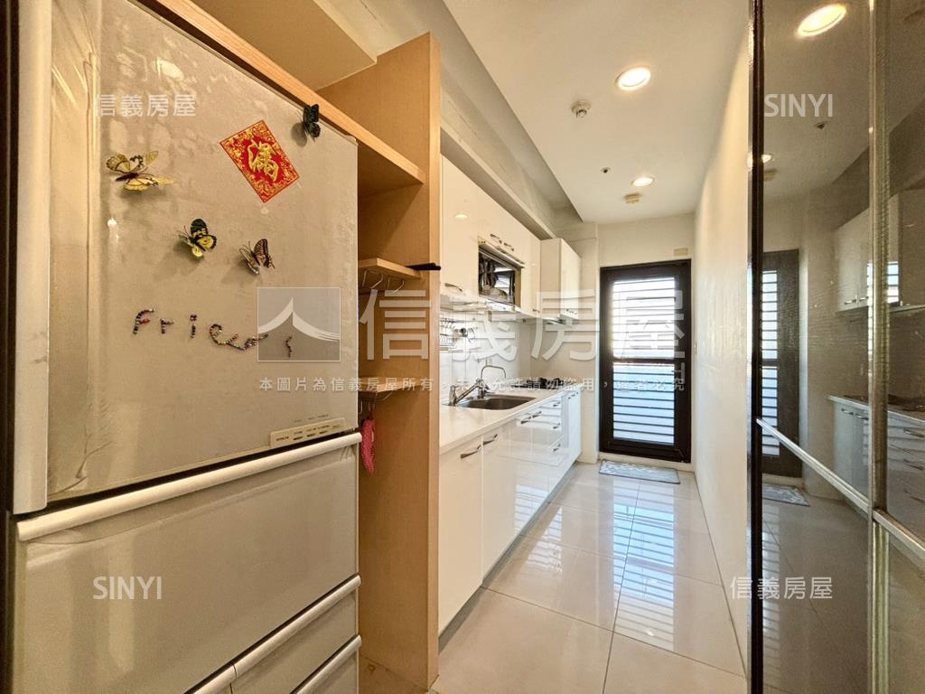 太子生活公園高樓美宅平車房屋室內格局與周邊環境