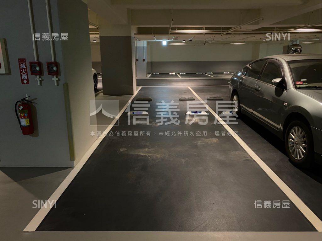 國聚之幸中高樓兩房平車房屋室內格局與周邊環境