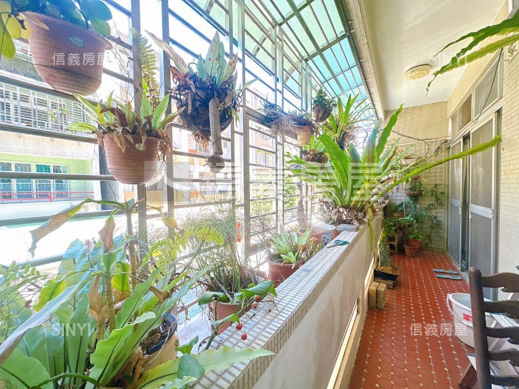 稀有近大安森林公園２樓房屋室內格局與周邊環境