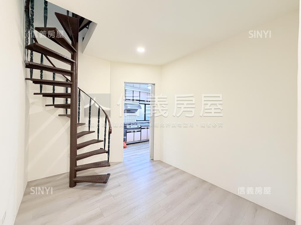 三重國小站靜巷邊間美寓房屋室內格局與周邊環境