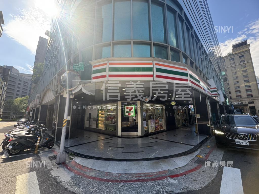 三軍總醫院旁稀有店面房屋室內格局與周邊環境
