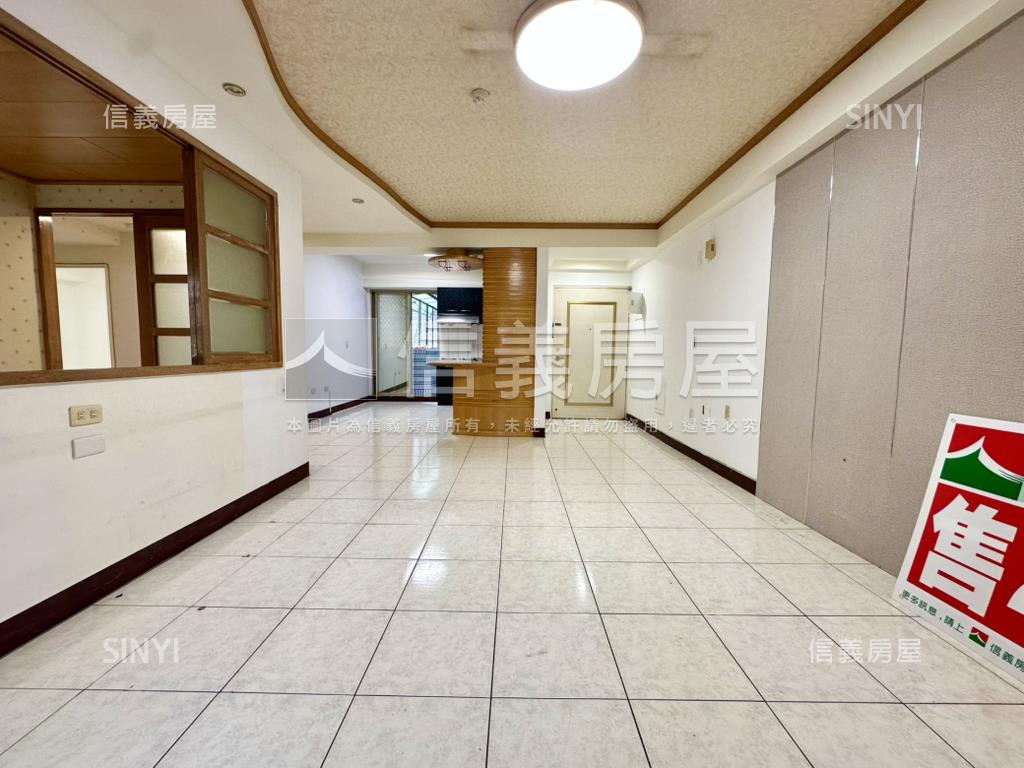 東區崇善八街露臺三房平車房屋室內格局與周邊環境