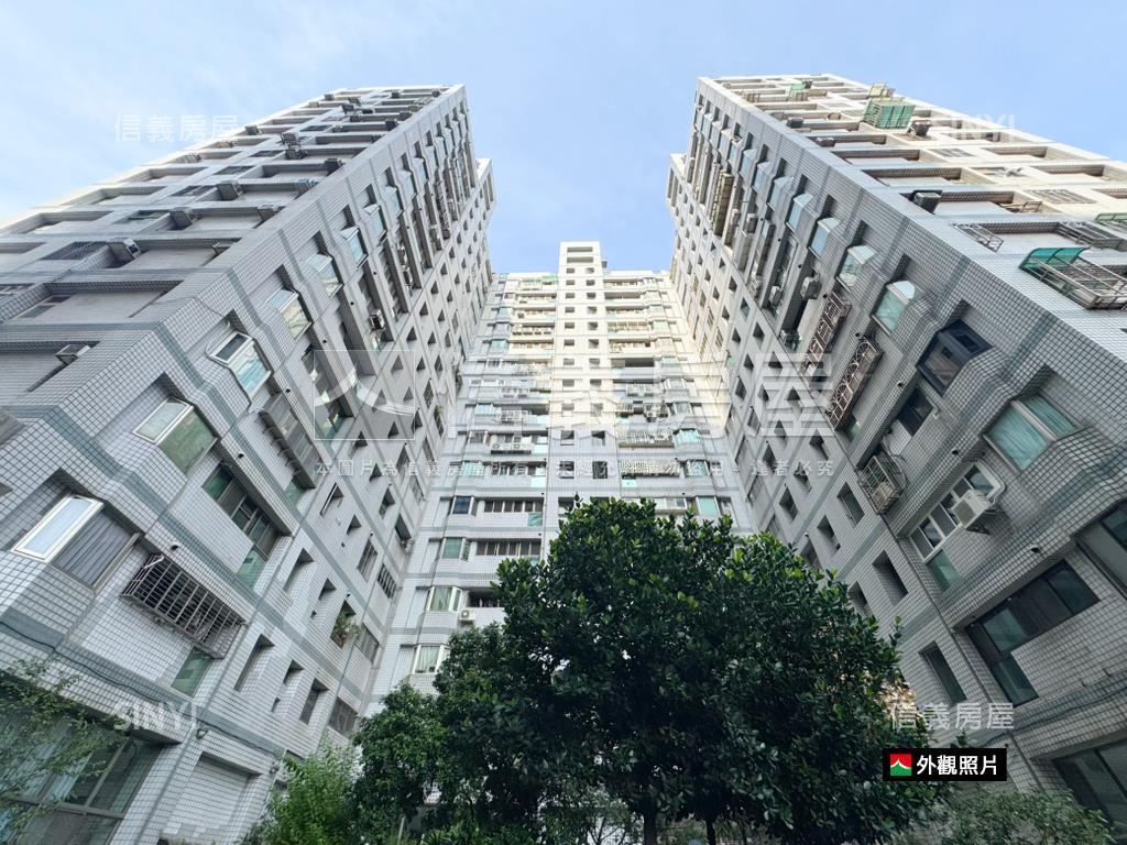中國海高樓套房車位房屋室內格局與周邊環境