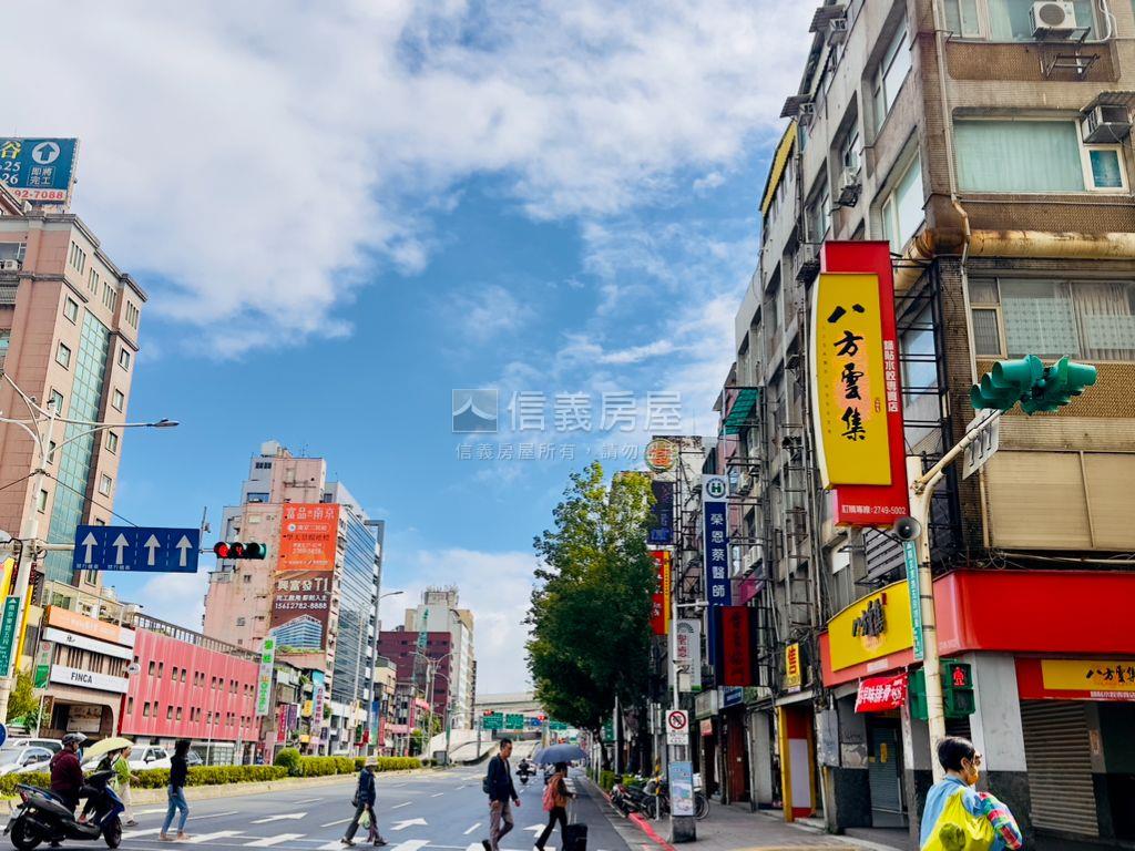 南京三民值得收藏透天厝房屋室內格局與周邊環境