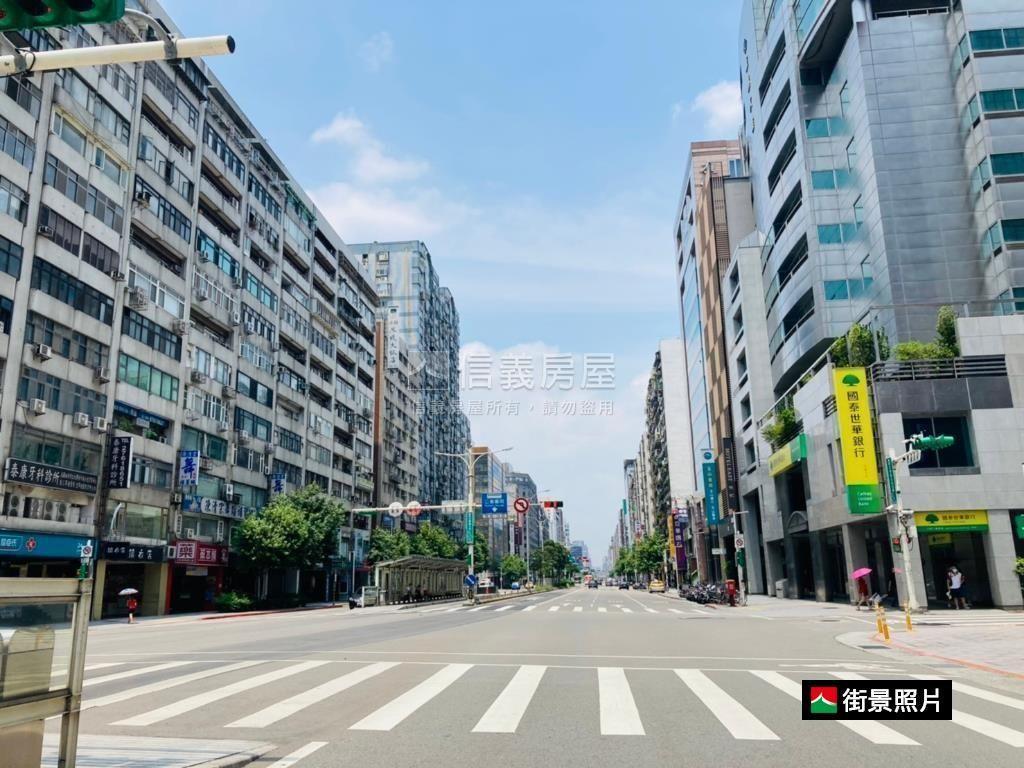 南京三民值得收藏透天厝房屋室內格局與周邊環境