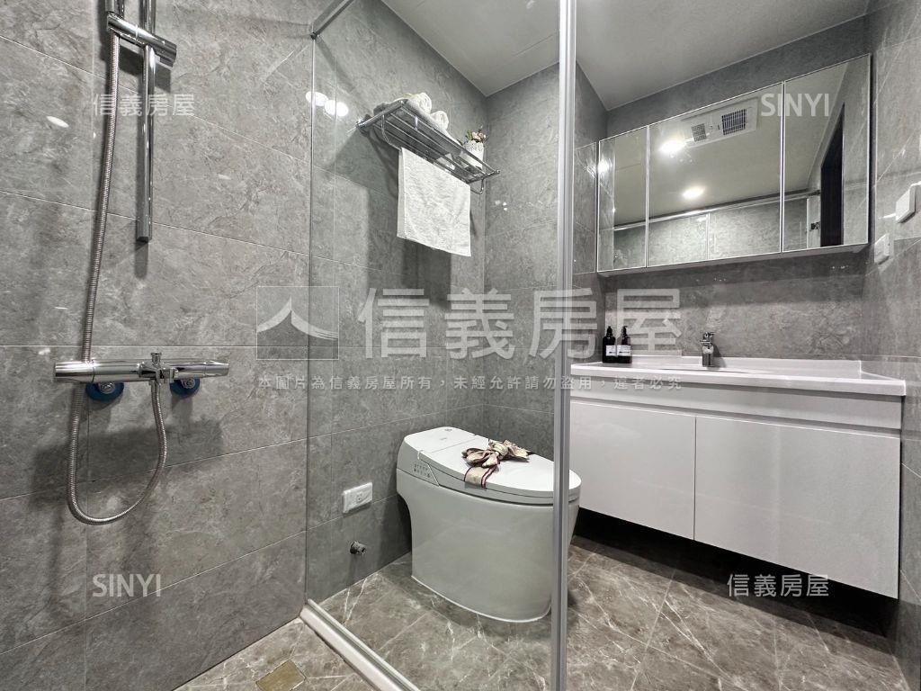 佳鋐首邑兩房兩衛平車宅房屋室內格局與周邊環境