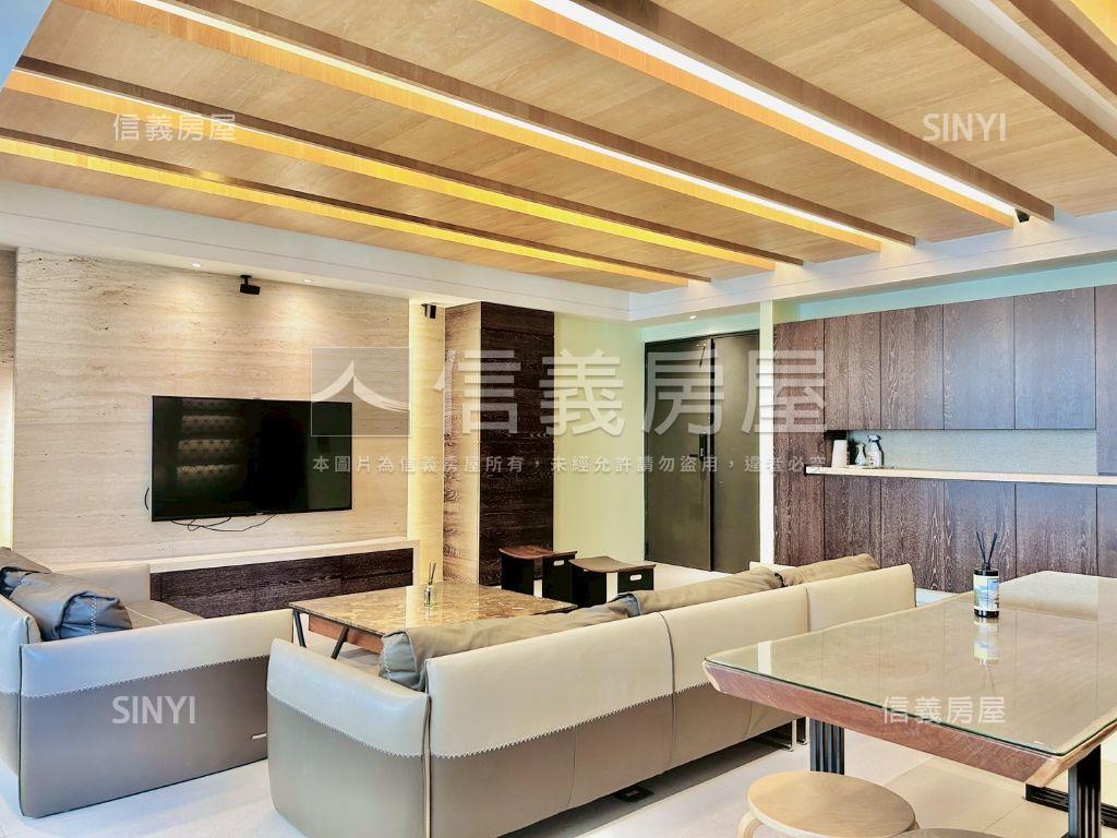 百達富裔裝潢秋紅谷視野房屋室內格局與周邊環境