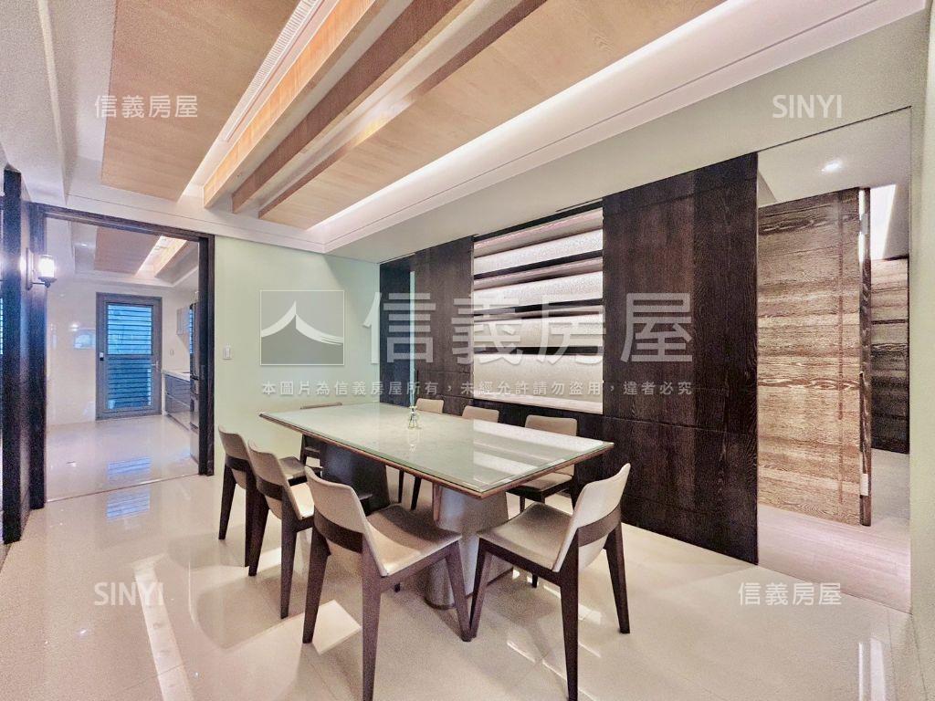 百達富裔裝潢秋紅谷視野房屋室內格局與周邊環境