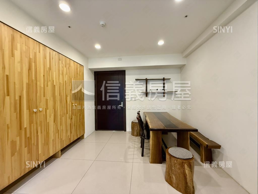 東方明珠．稀有戶別２房房屋室內格局與周邊環境
