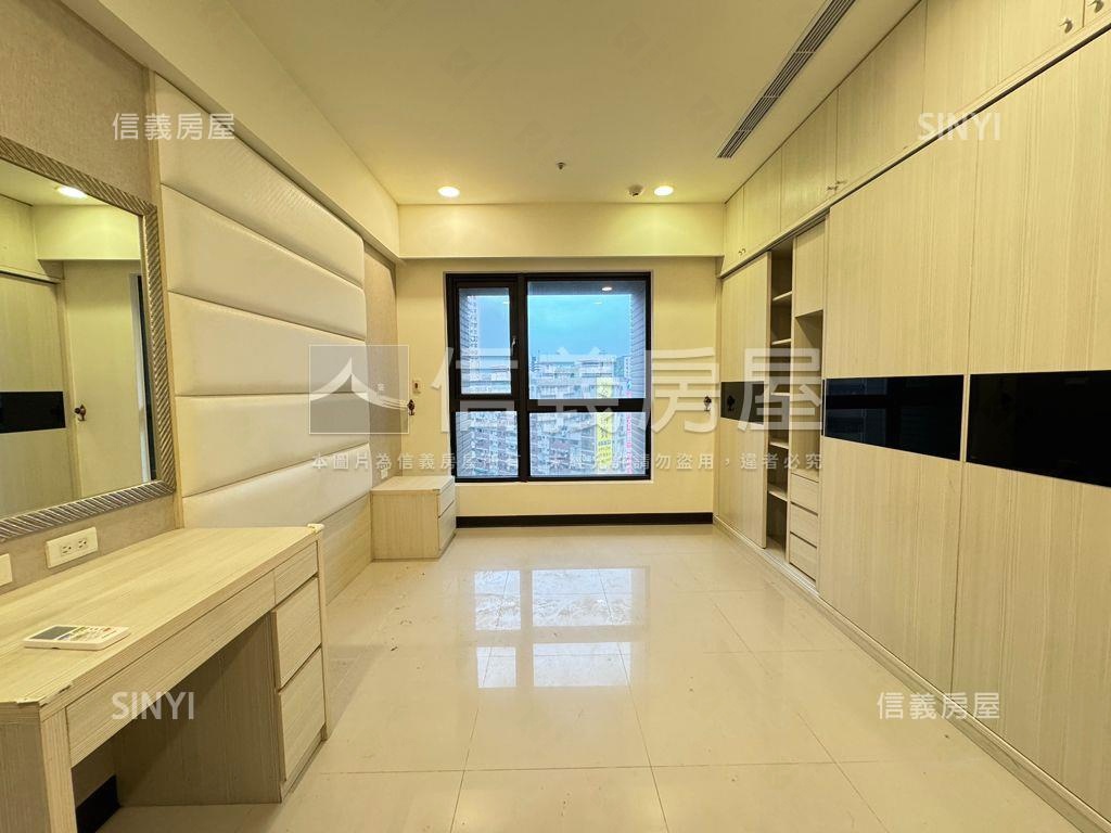 店長推薦一品苑電梯三房房屋室內格局與周邊環境