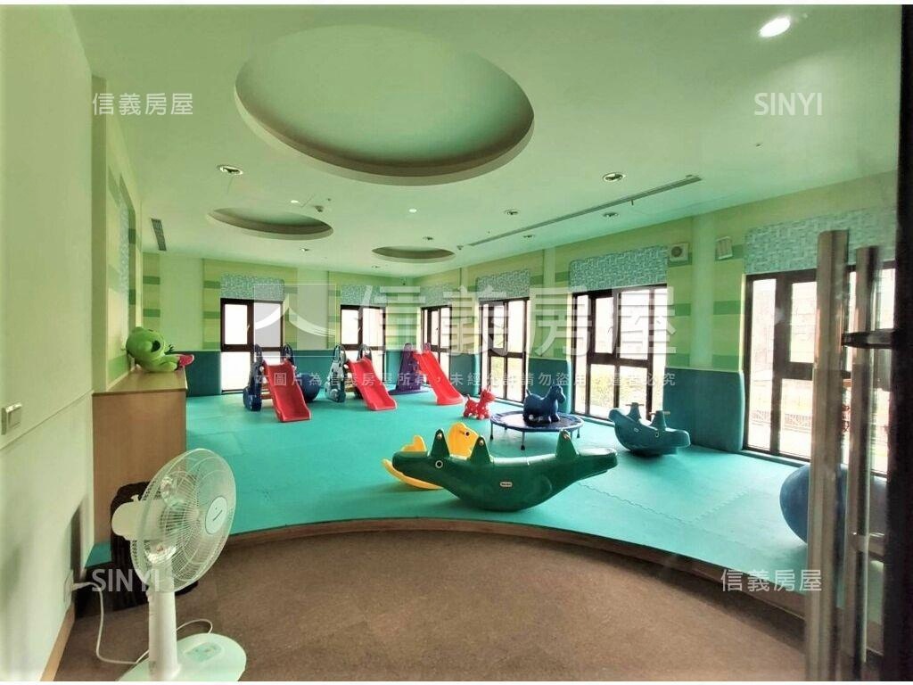 店長推薦一品苑電梯三房房屋室內格局與周邊環境