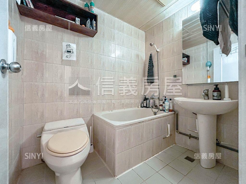 與光同行溫柔四房平車房屋室內格局與周邊環境