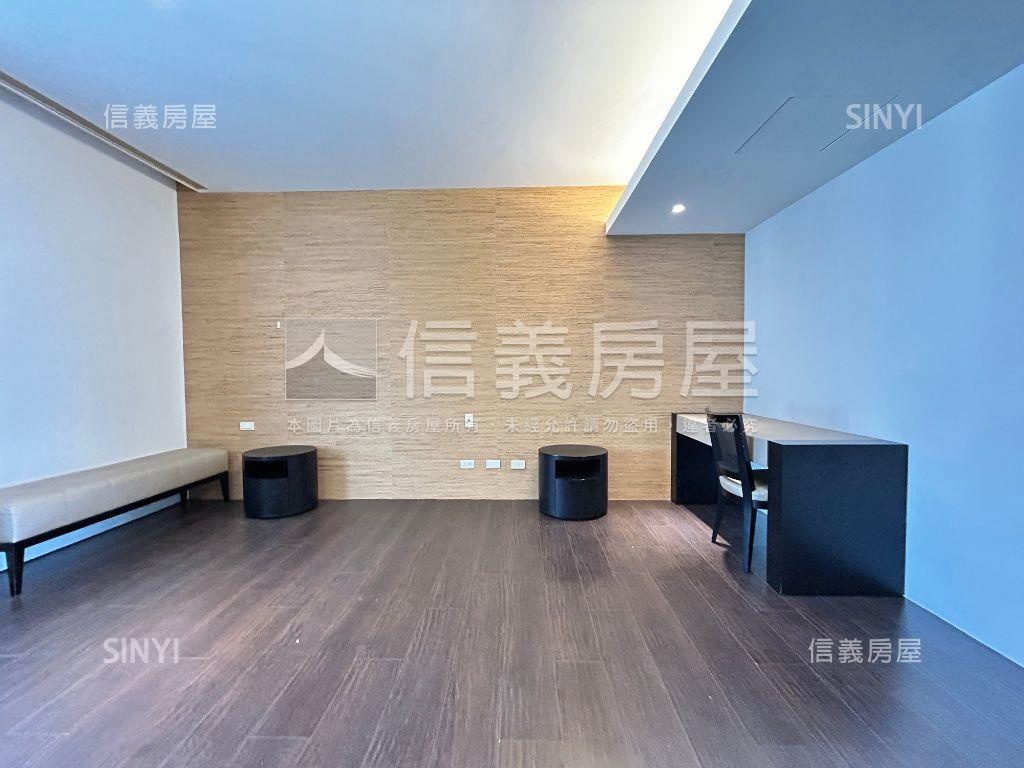 太子優生活大四房平面車位房屋室內格局與周邊環境