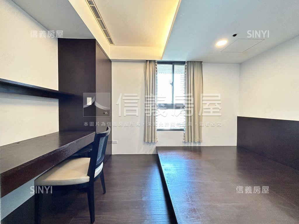 太子優生活大四房平面車位房屋室內格局與周邊環境