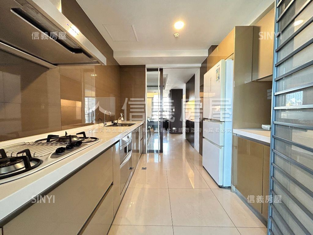 太子優生活大四房平面車位房屋室內格局與周邊環境