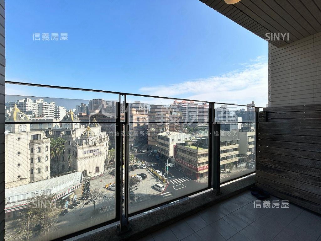 太子優生活大四房平面車位房屋室內格局與周邊環境