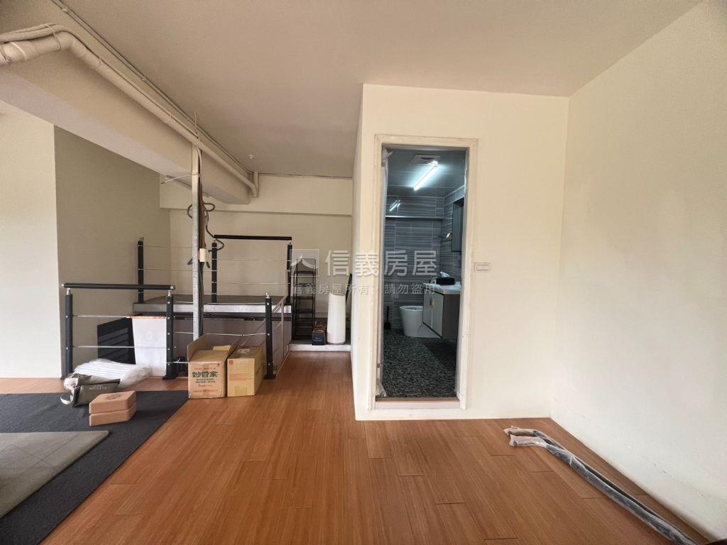 烏日高鐵特區挑高樓店房屋室內格局與周邊環境