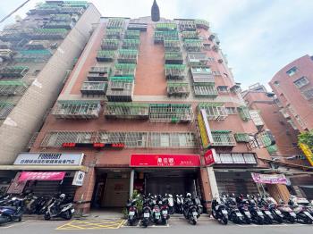 四維公園全聯旁溫馨屋