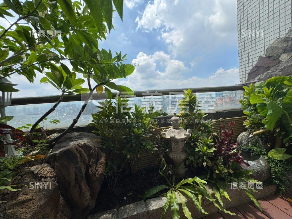 鹿特丹高樓視野景觀豪邸房屋室內格局與周邊環境