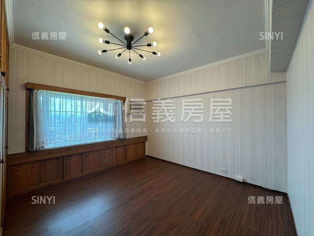 鹿特丹高樓視野景觀豪邸房屋室內格局與周邊環境