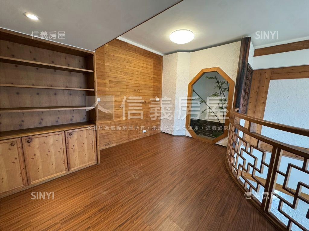 鹿特丹高樓視野景觀豪邸房屋室內格局與周邊環境