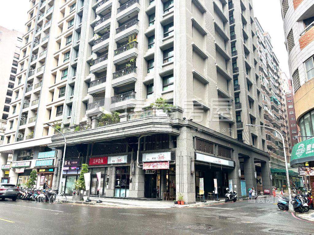 Ｒ１５黃金三角窗店面房屋室內格局與周邊環境