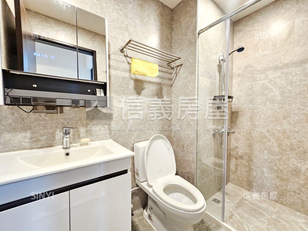 首綻全新智能裝潢美屋房屋室內格局與周邊環境