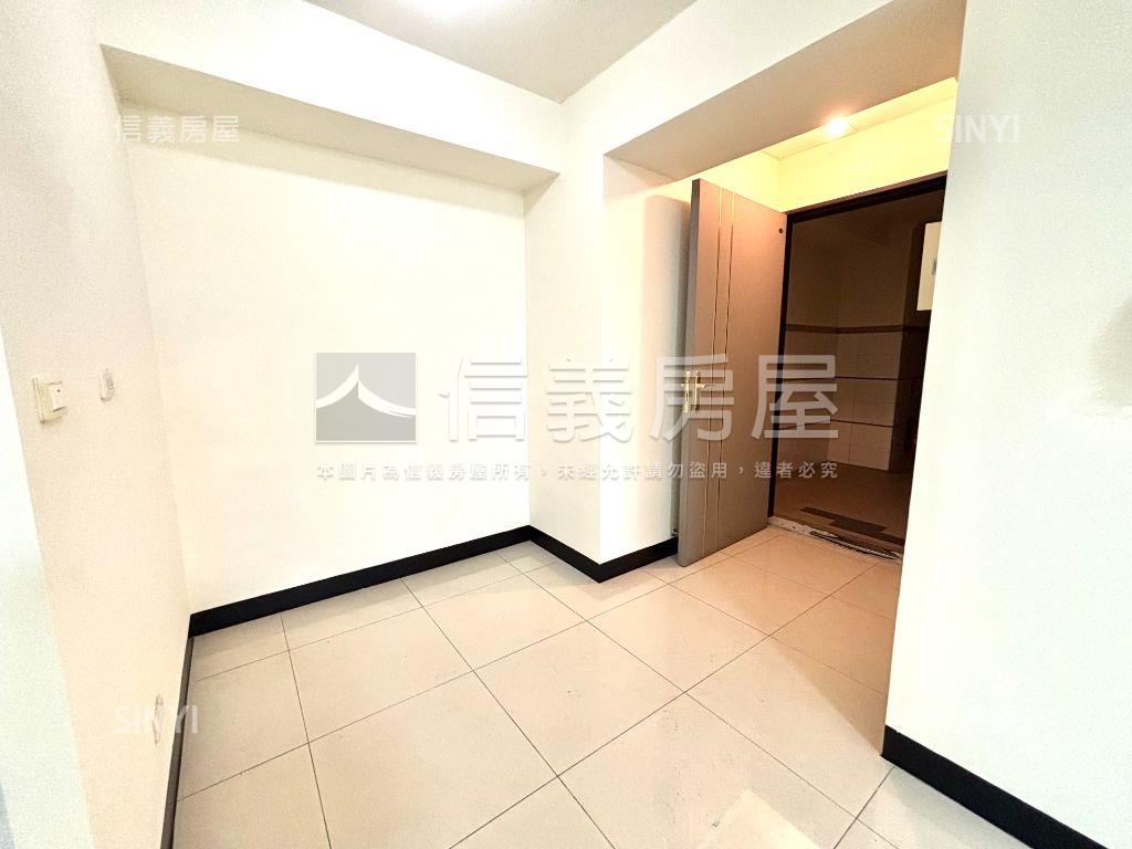 日光高樓景觀三房平車房屋室內格局與周邊環境