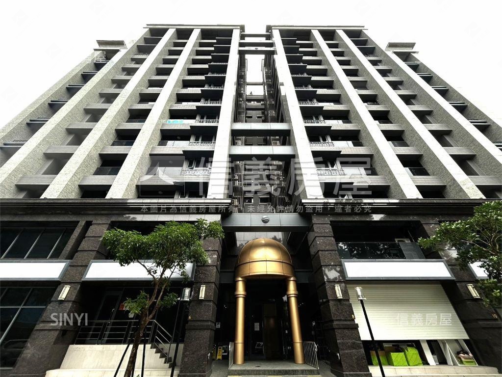 一、二樓前草景可住可辦房屋室內格局與周邊環境