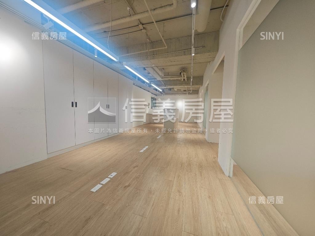 光復尚業邊間辦公房屋室內格局與周邊環境