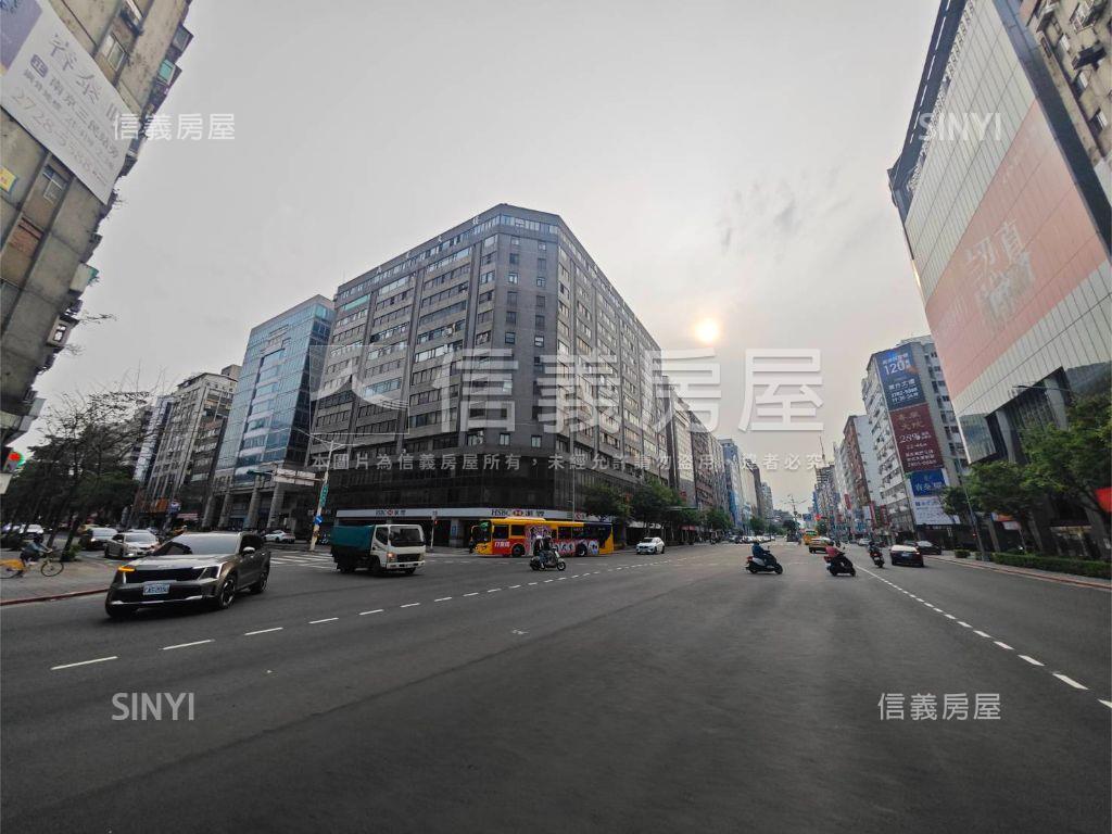 光復尚業邊間辦公房屋室內格局與周邊環境